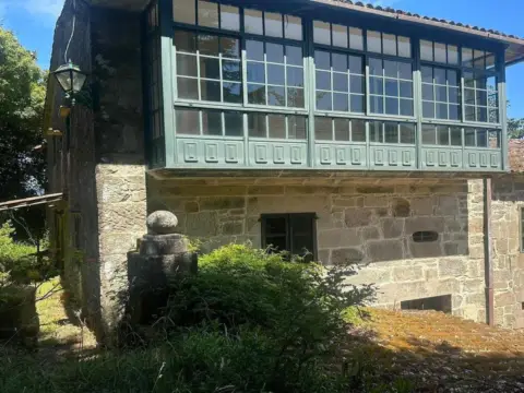 Casa en calle O Outeiro